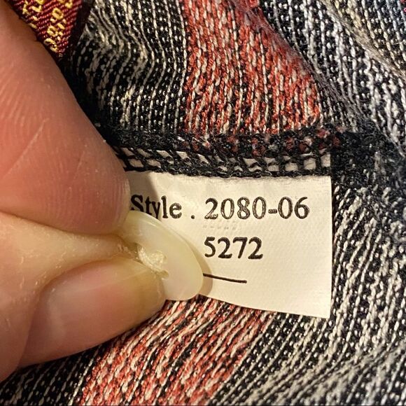 Elandale Disney Golf Shirt Size Large - Picture 6 of 10